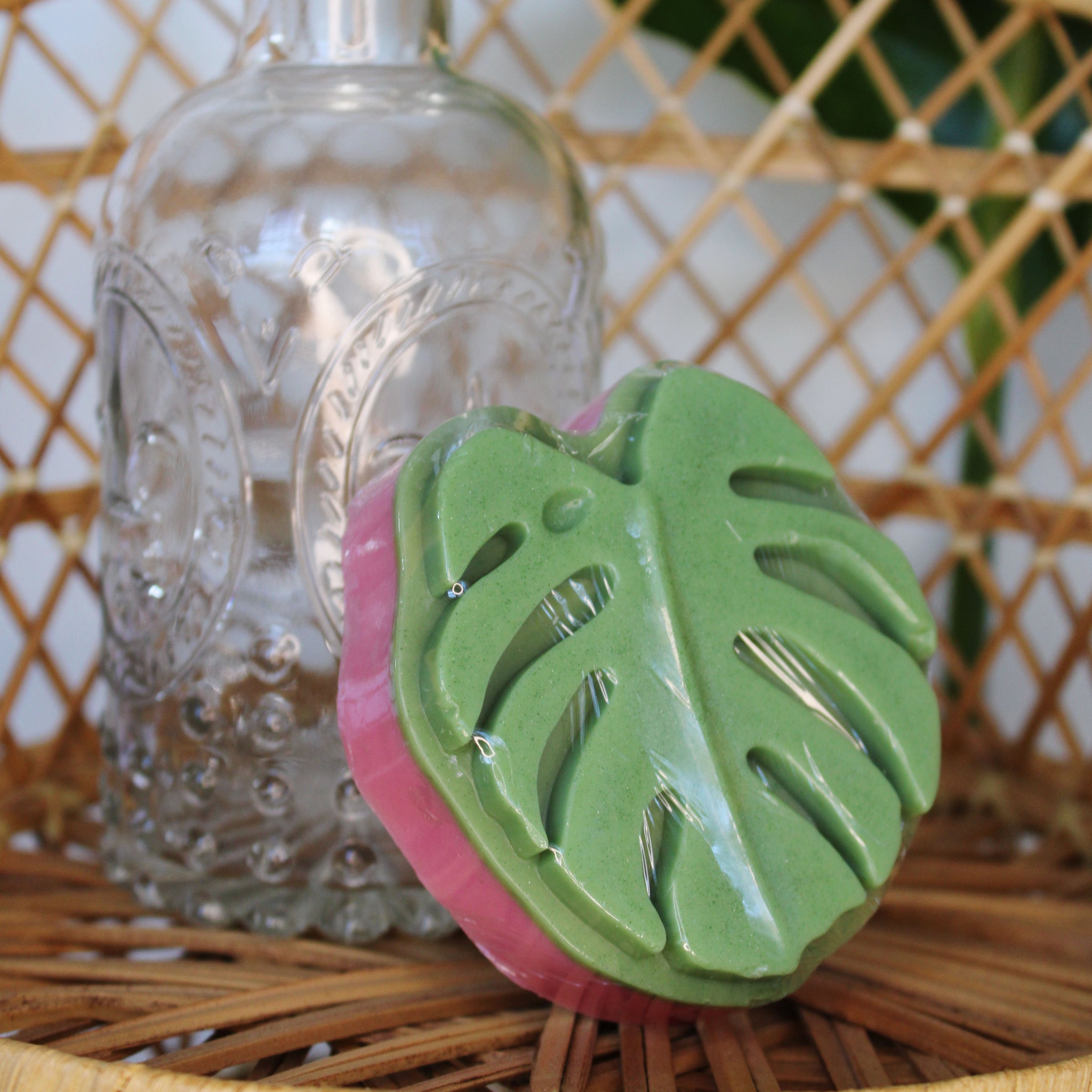 Lilly Monstera Soap by Rafa Natural